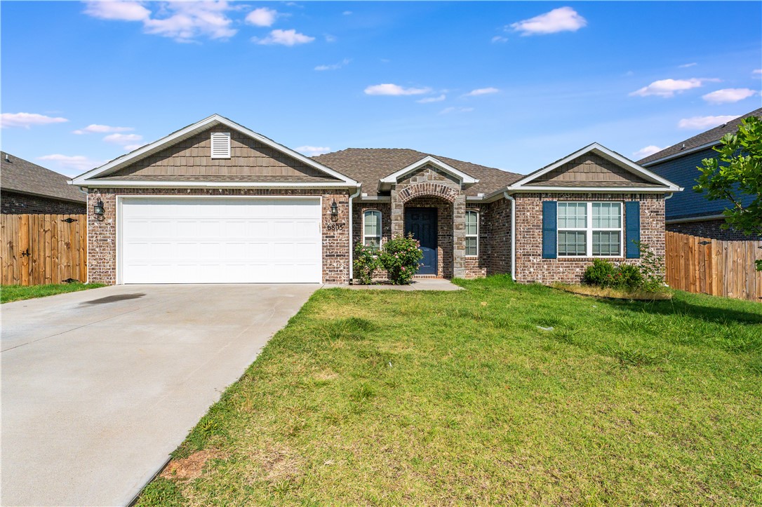 Welcome to your next home! Check out this home in Bentonville. 4 bedroom split floor plan in a great community. Home is very open, bright with 3 grand arch ways and plank wood flooring. Master is very spacious with over-sized walk-in closet. You must check it out it won't last long, Refrigerator, washer and dryer included. Credit and Background check required.