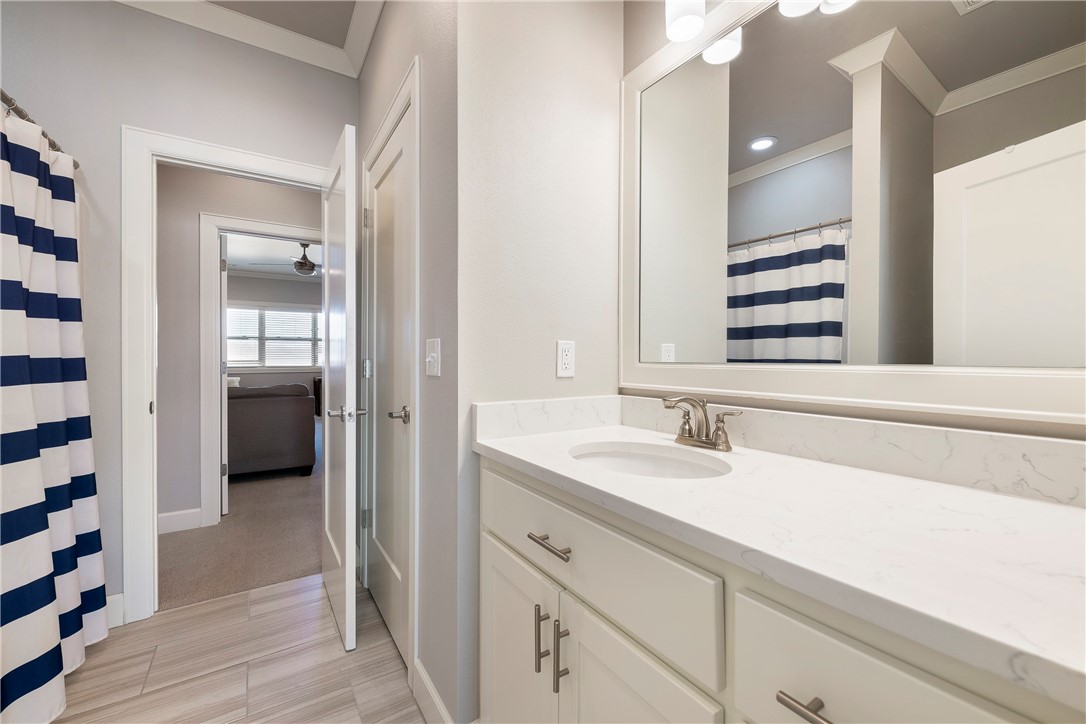 Shadow Valley Ph Ix Rogers - Residential