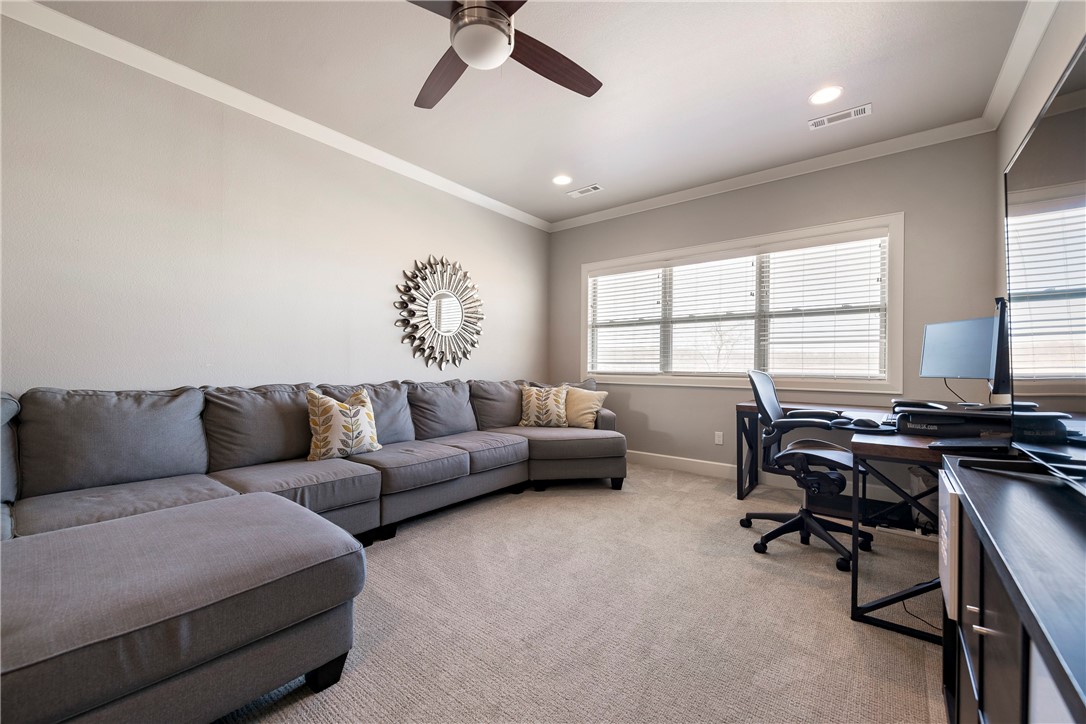 Shadow Valley Ph Ix Rogers - Residential