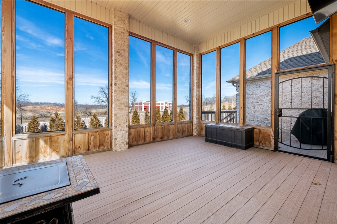 Shadow Valley Ph Ix Rogers - Residential