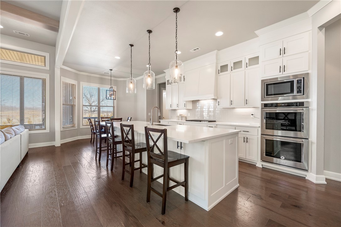 Shadow Valley Ph Ix Rogers - Residential