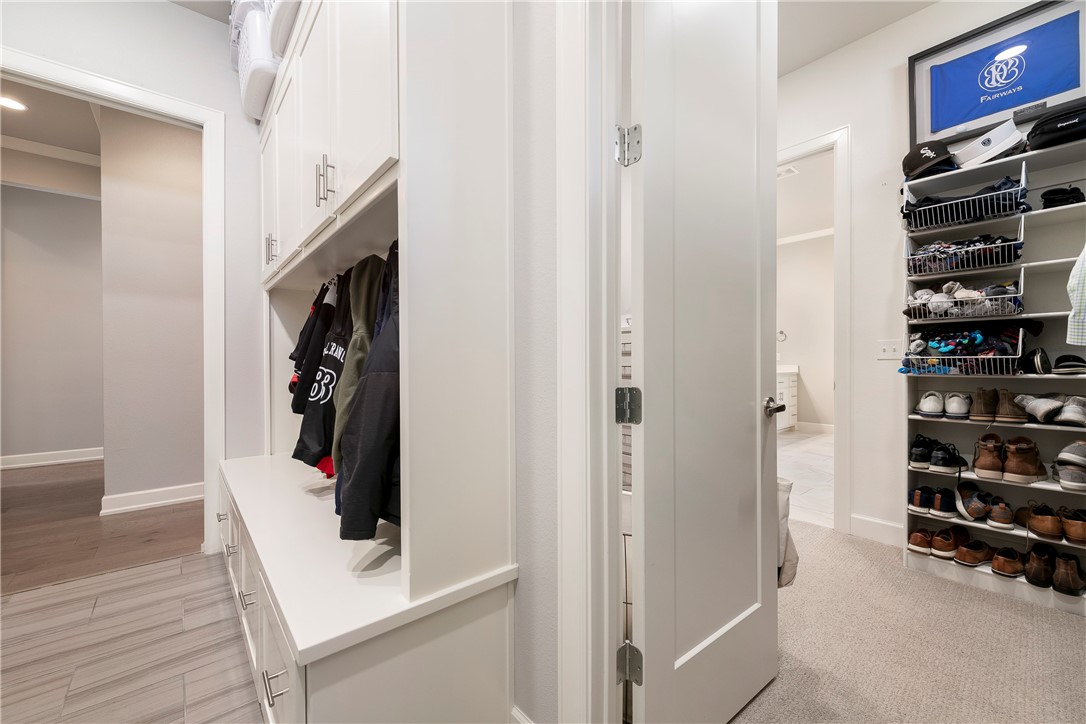 Shadow Valley Ph Ix Rogers - Residential