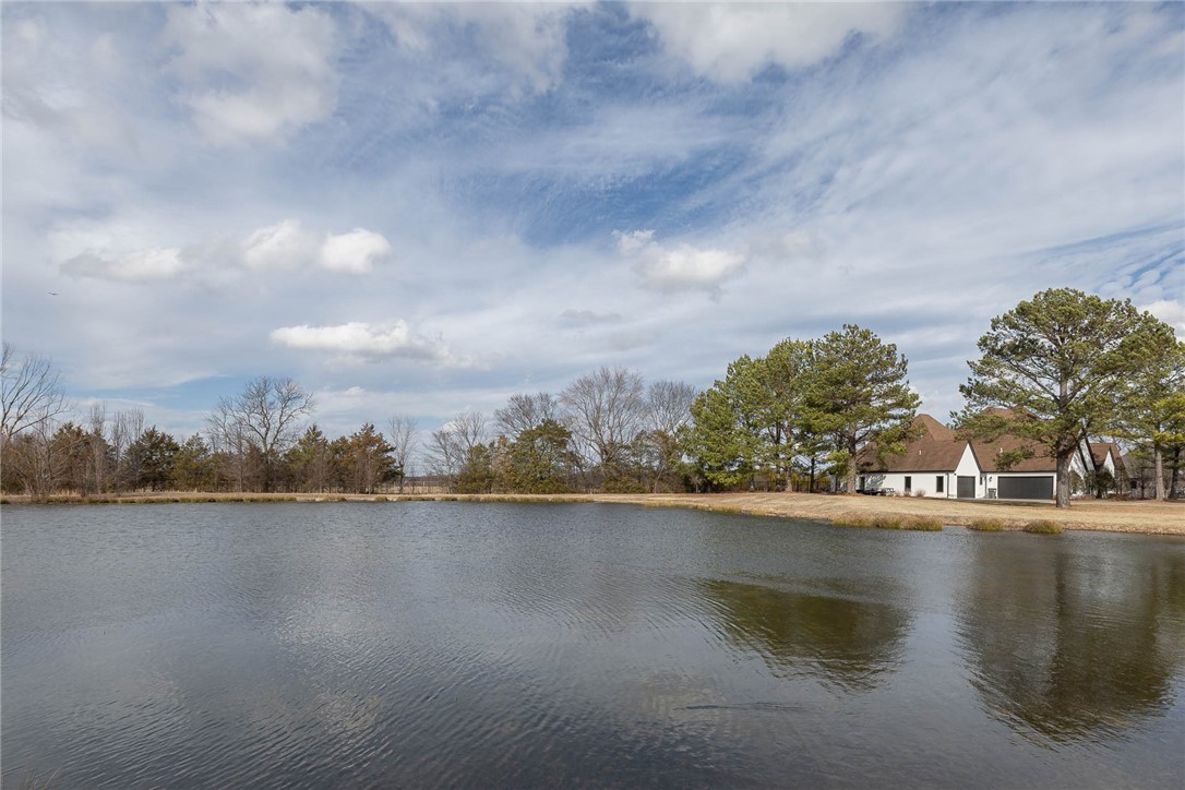 Waterford Estates At Hissom Ranch - Residential