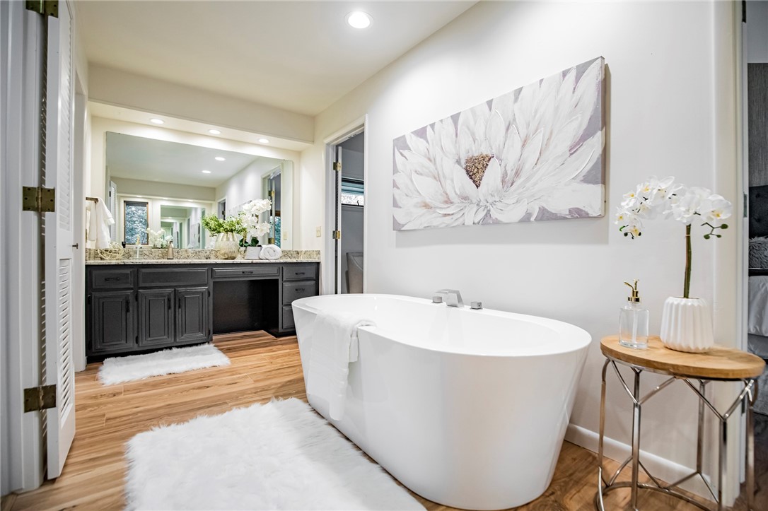 Country Club Estates - Residential