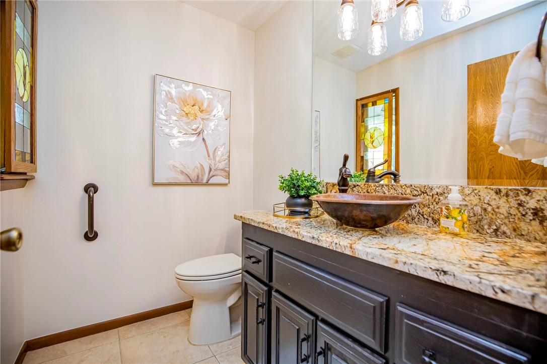 Country Club Estates - Residential