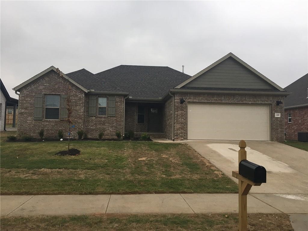 Executive lifestyle at an affordable rate. 1945 Sq Ft 4 bedroom 2 bath home in nice neighborhood. Large kitchen with island, pantry and granite countertops. Master suite with double vanities, garden tub and shower. $1,750 monthly. No pets.