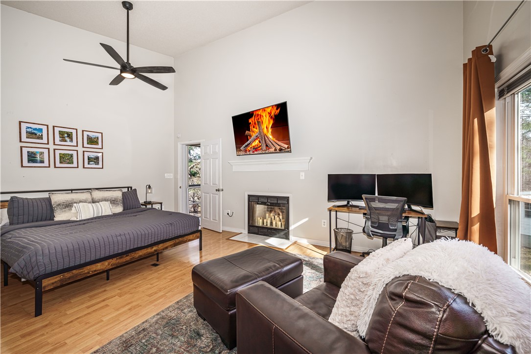 Eureka Spgs Outlots - Residential