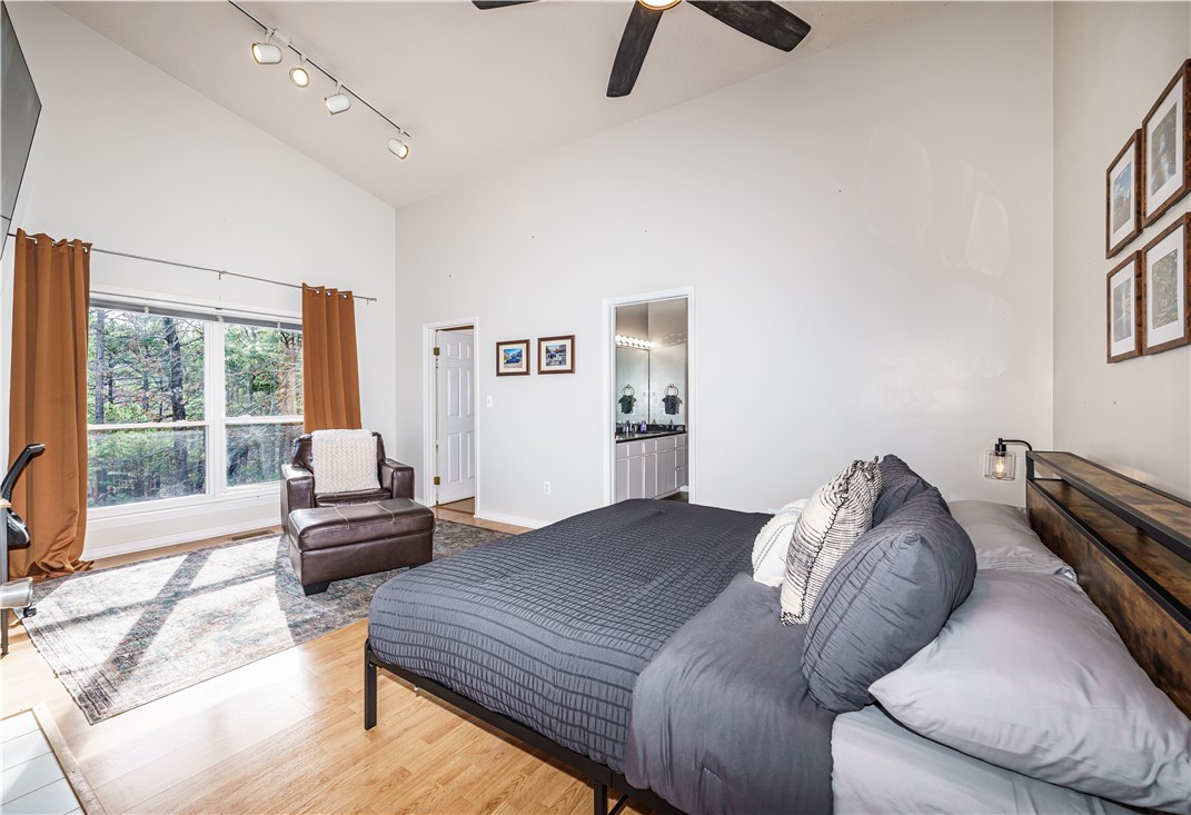 Eureka Spgs Outlots - Residential