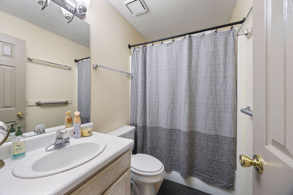 Fiesta Park Add Ph Ii - Residential