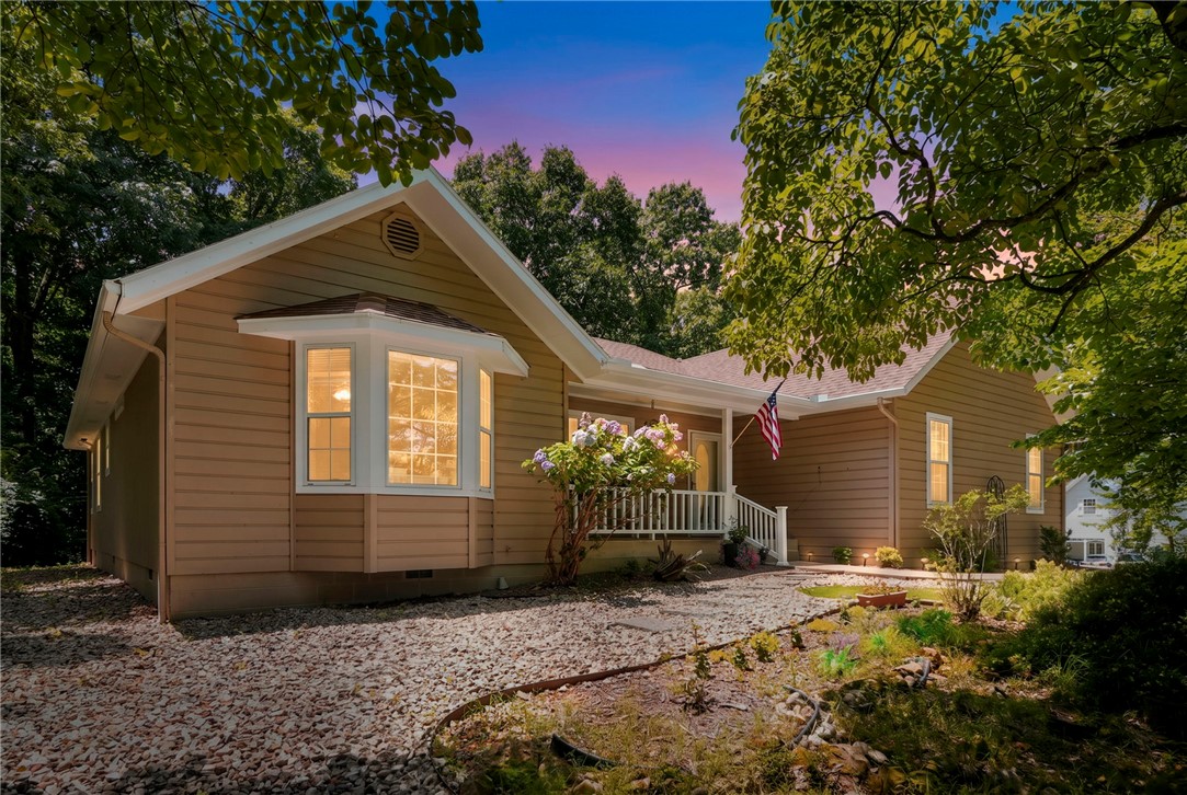 Photo 1 of 40 — 11 Wiltshire Drive, Bella Vista, AR 72714
