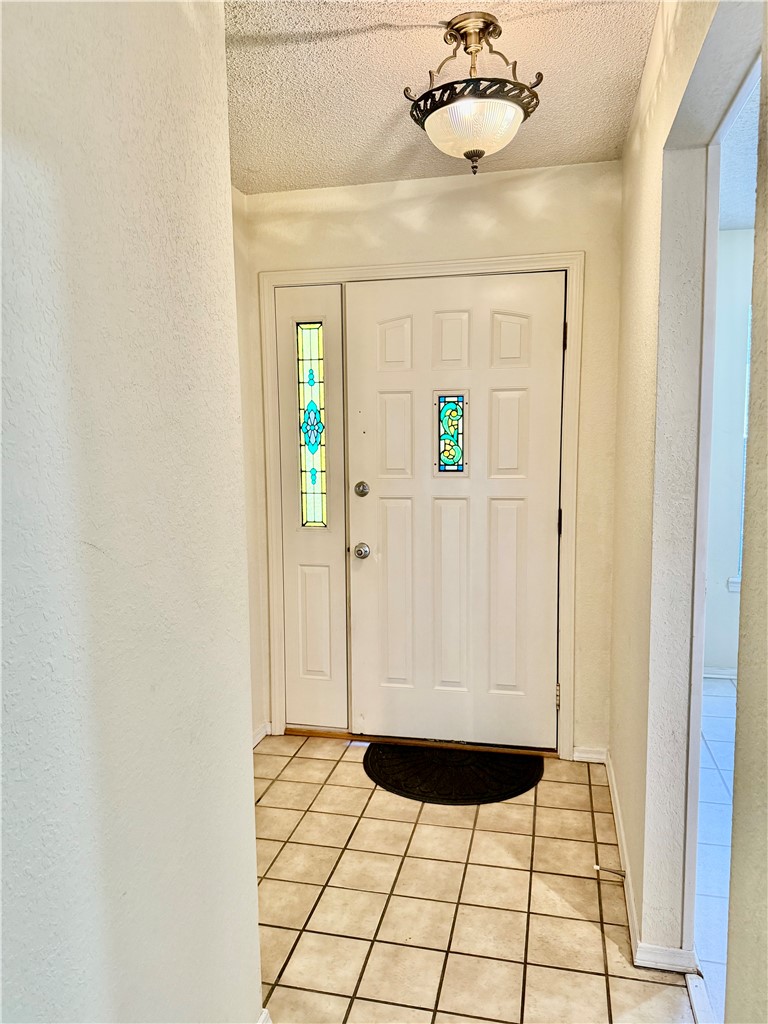 Metfield Courts Bvv - Residential Lease