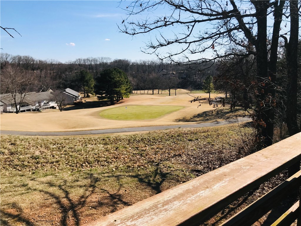 Metfield Courts Bvv - Residential Lease