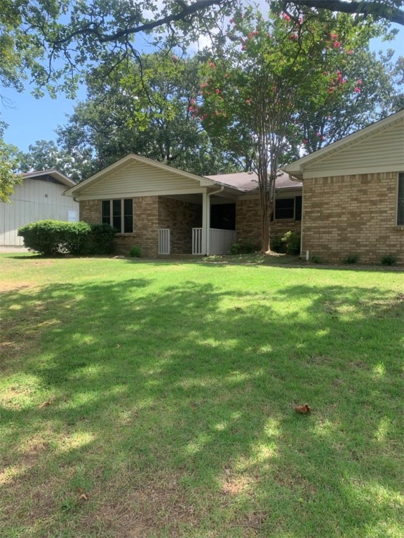 Come see this beautiful 3 bed 2 bath house located in the heart of Sherwood. Just minutes from the hustle and bustle of North Little Rock but with the quiet neighborhood feel. With many updates done to the house you don't want to miss out on the gem.