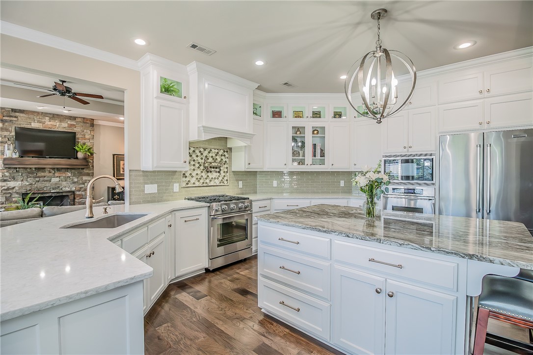 Acres Escondidos Rogers - Residential