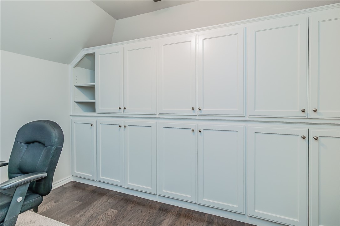 Acres Escondidos Rogers - Residential