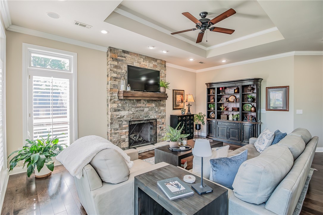 Acres Escondidos Rogers - Residential