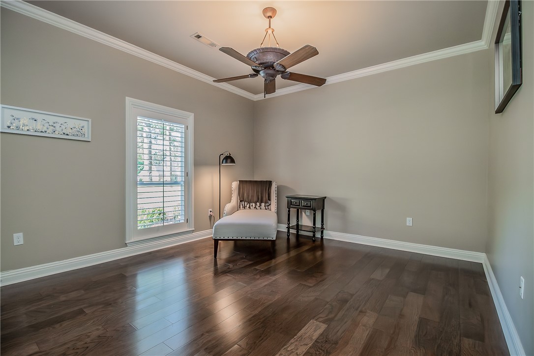 Acres Escondidos Rogers - Residential