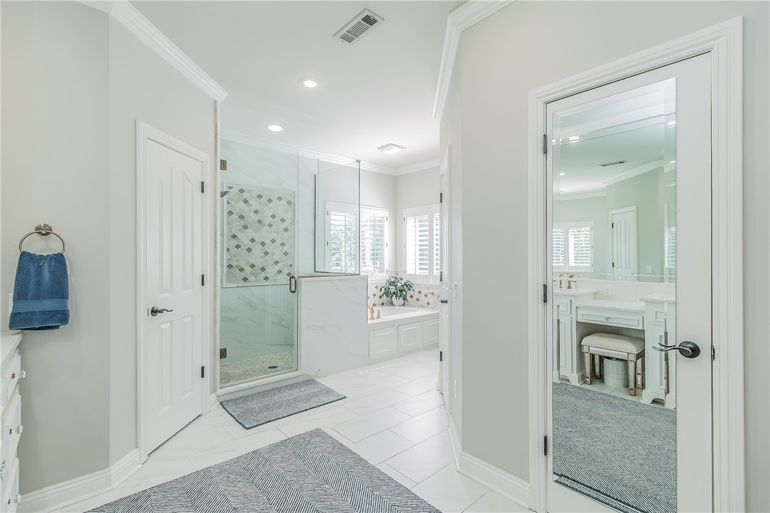 Acres Escondidos Rogers - Residential