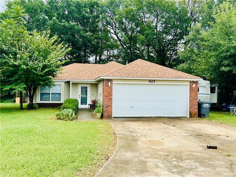 Photo of 425 Richland Creek Avenue, Elkins, AR 72727 (MLS # 1323184)