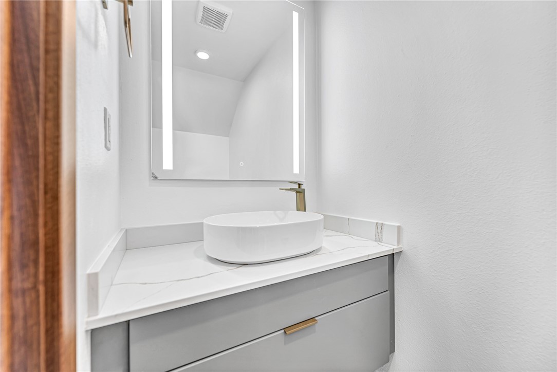 PARKSIDE SUB-LOWELL - Residential Lease