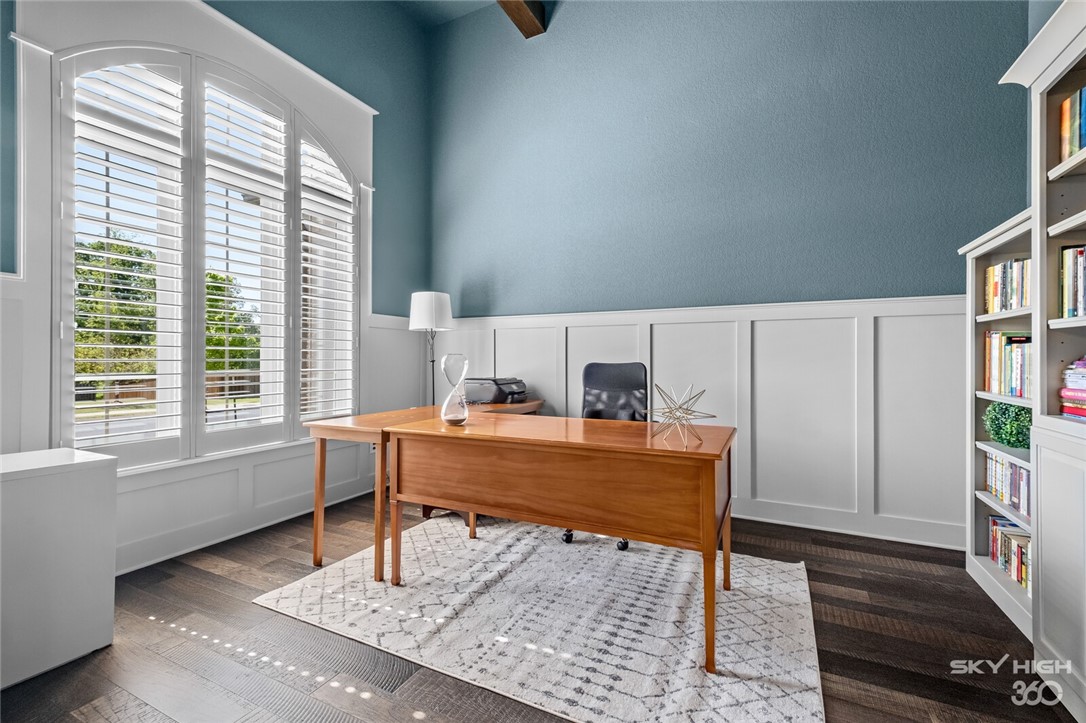 Oak Tree - Residential