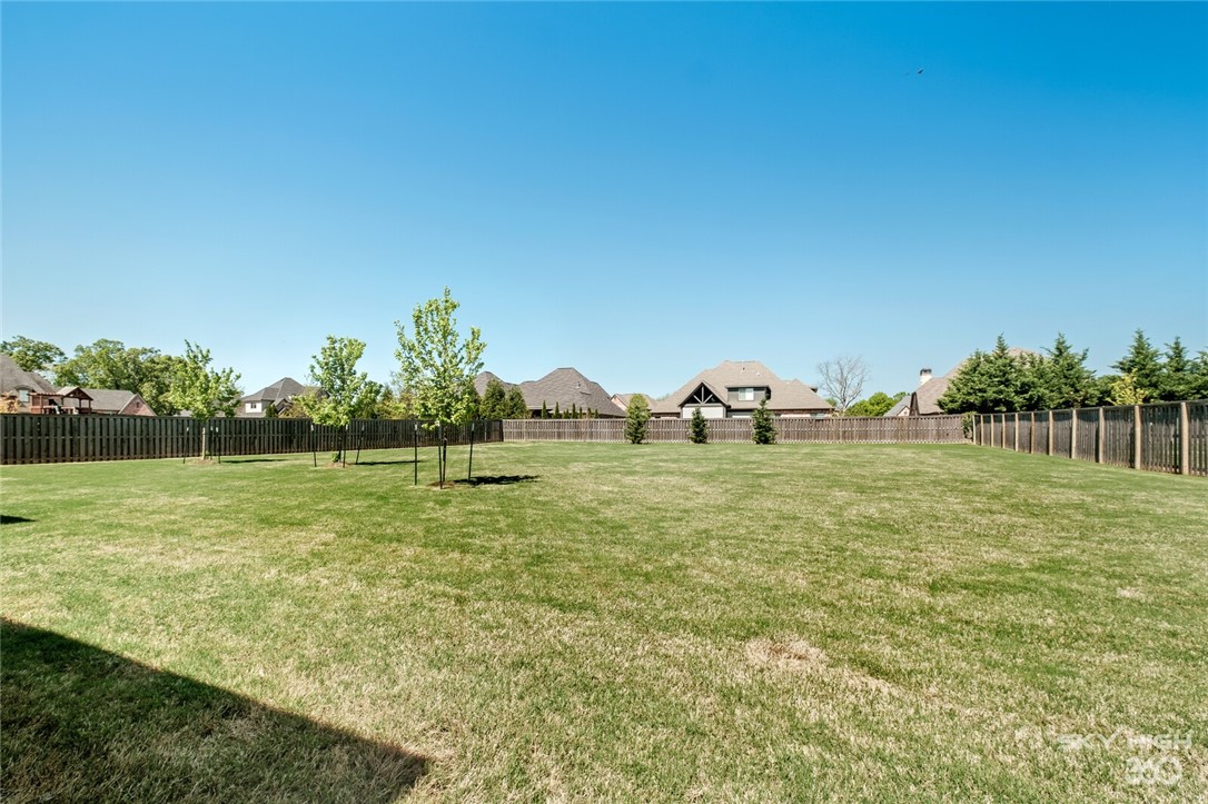 Oak Tree - Residential