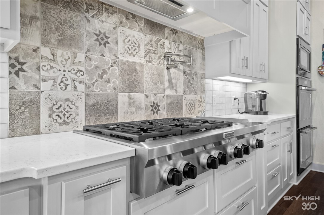 Oak Tree - Residential