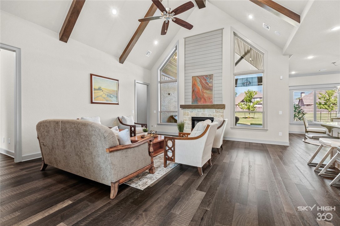 Oak Tree - Residential