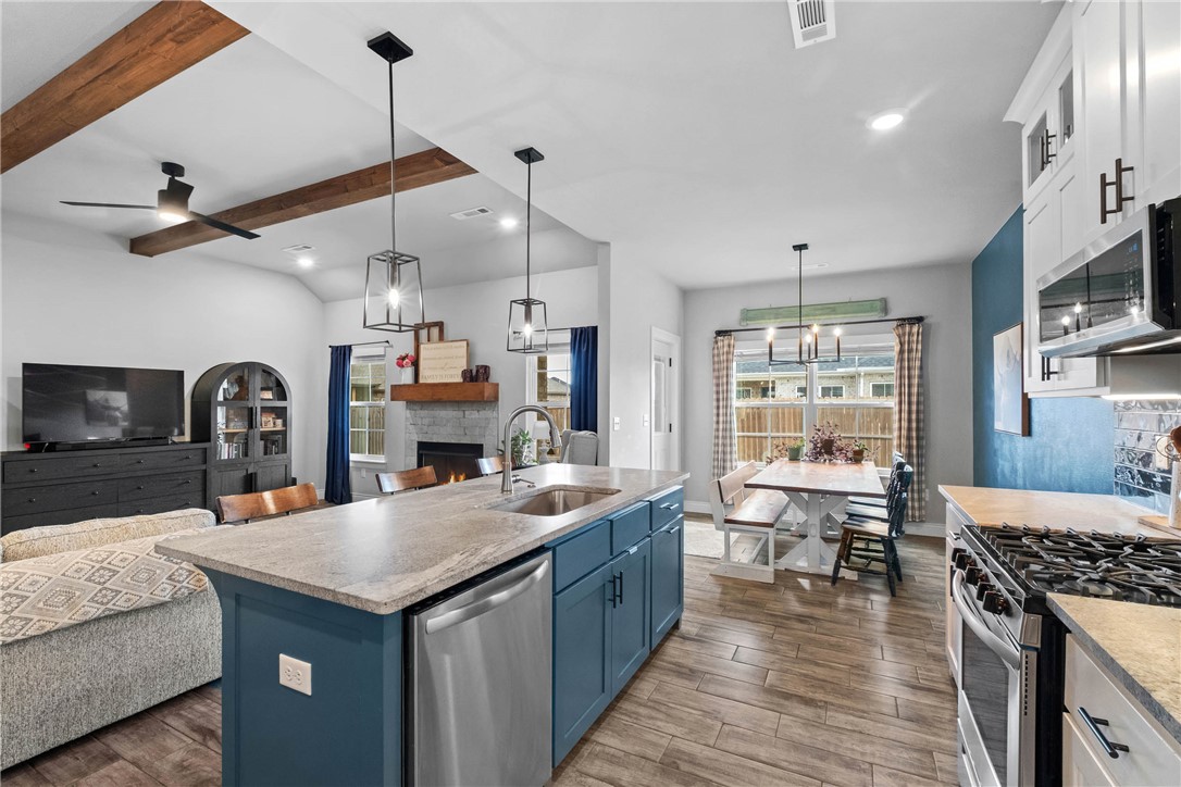 Hazelton Heights Ph 1 Pea Ridge - Residential