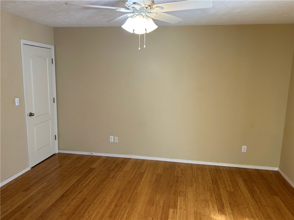 Cimarron Village Ph Ii - Residential