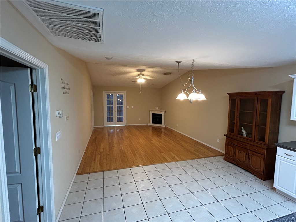 Cimarron Village Ph Ii - Residential