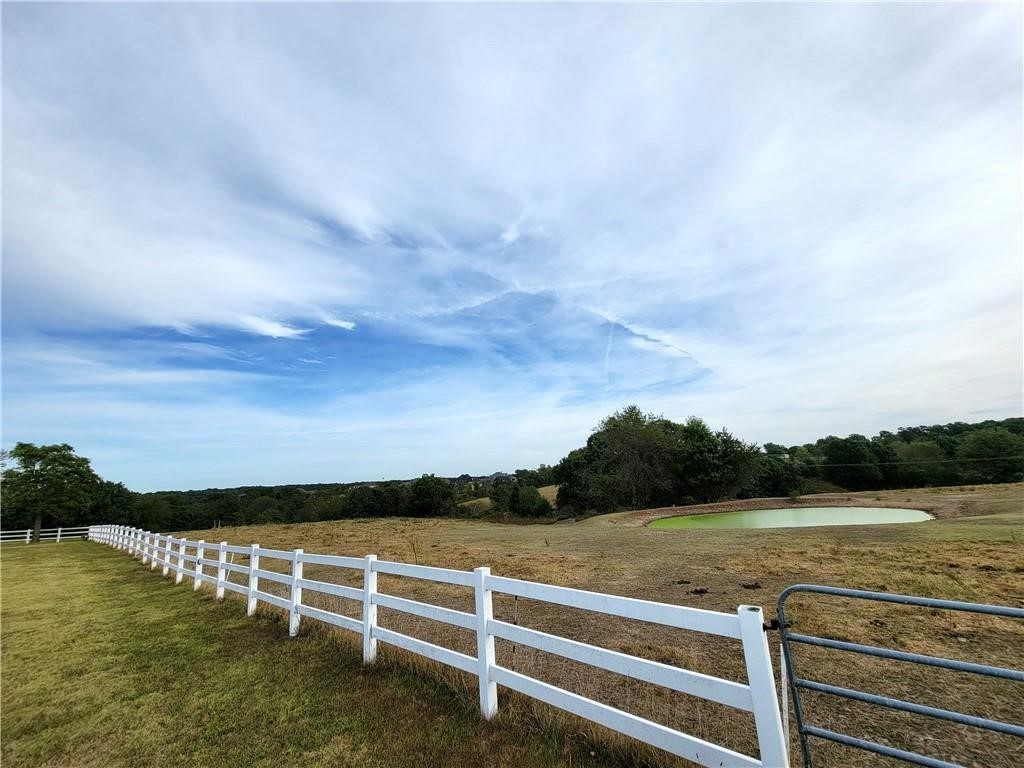 Tontitown Outlots 2000 Annex - Land