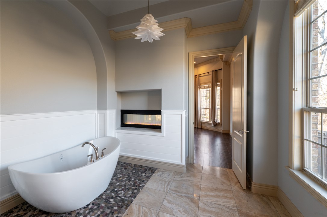 Pinnacle Gardens Sub Rogers - Residential Lease