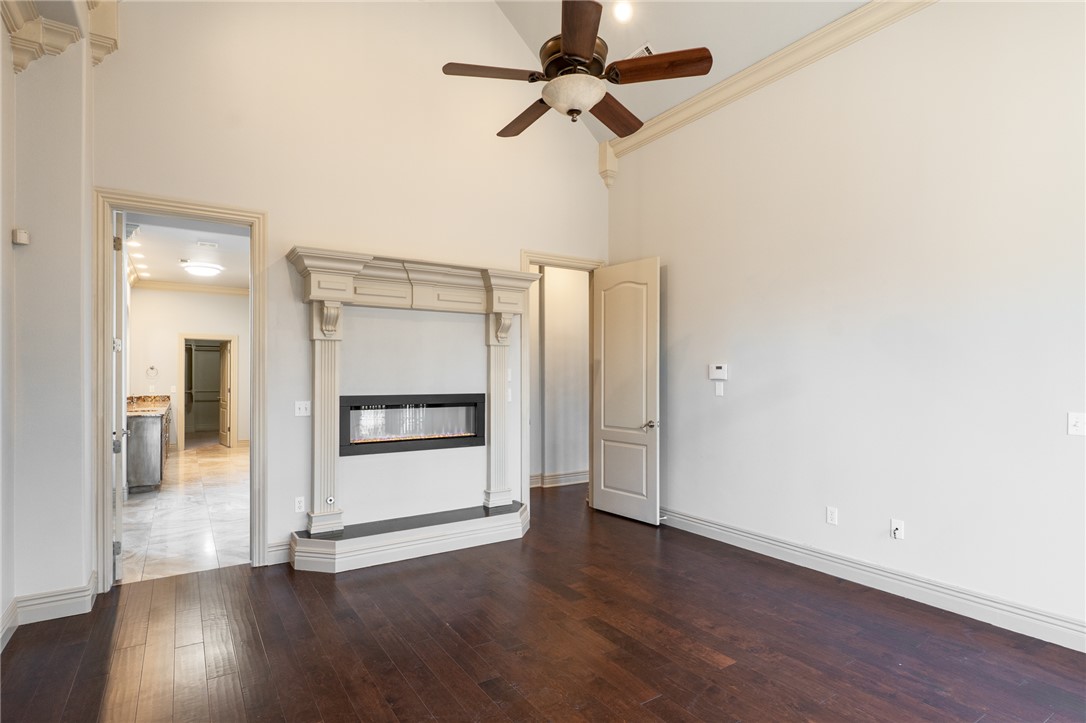 Pinnacle Gardens Sub Rogers - Residential Lease