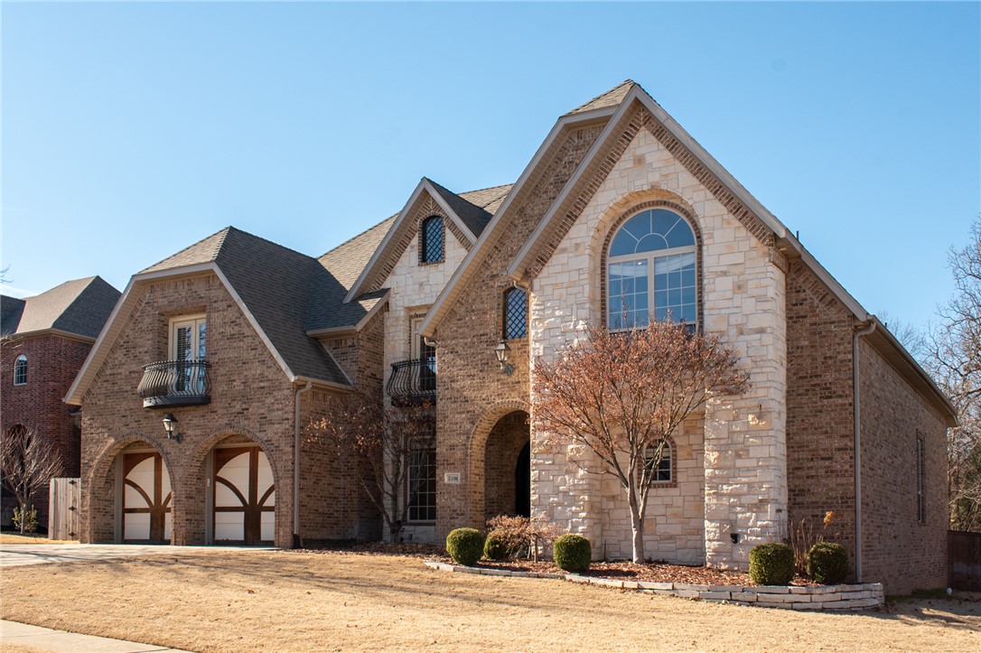 Pinnacle Gardens Sub Rogers - Residential Lease
