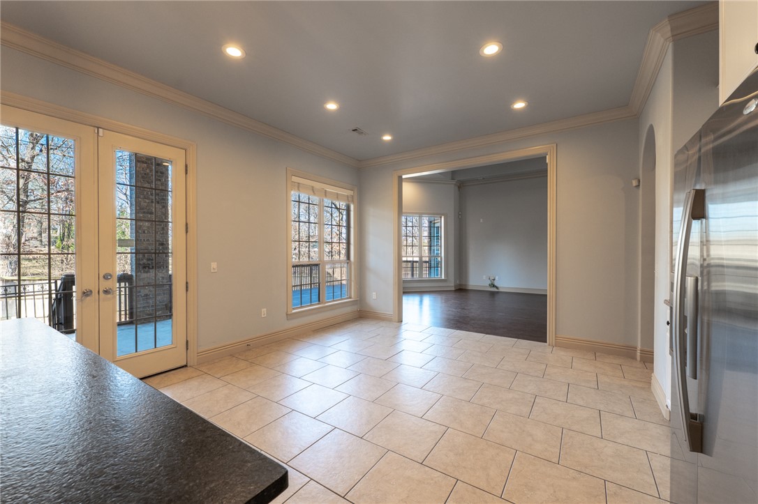 Pinnacle Gardens Sub Rogers - Residential Lease