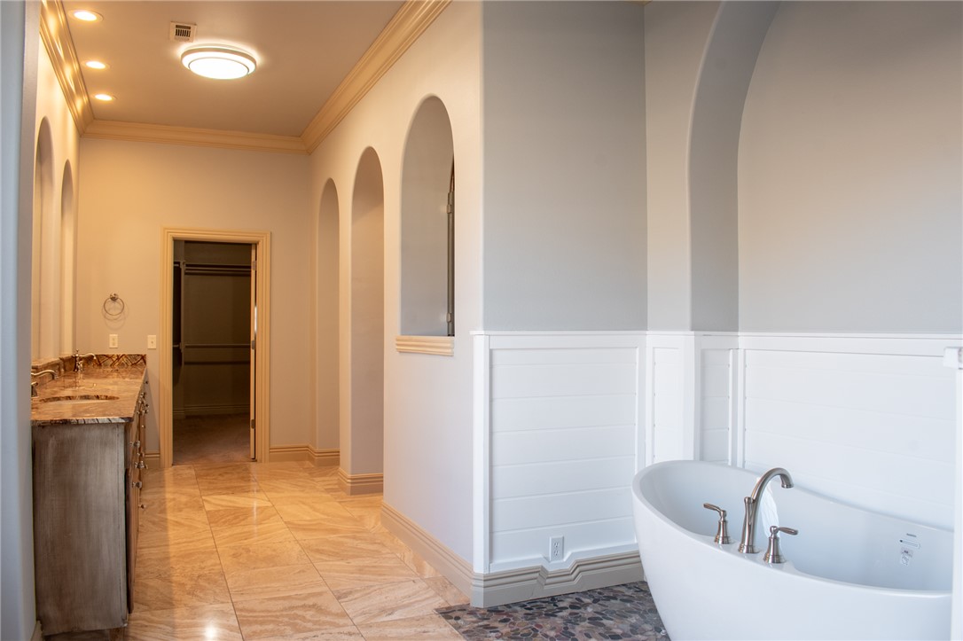 Pinnacle Gardens Sub Rogers - Residential Lease