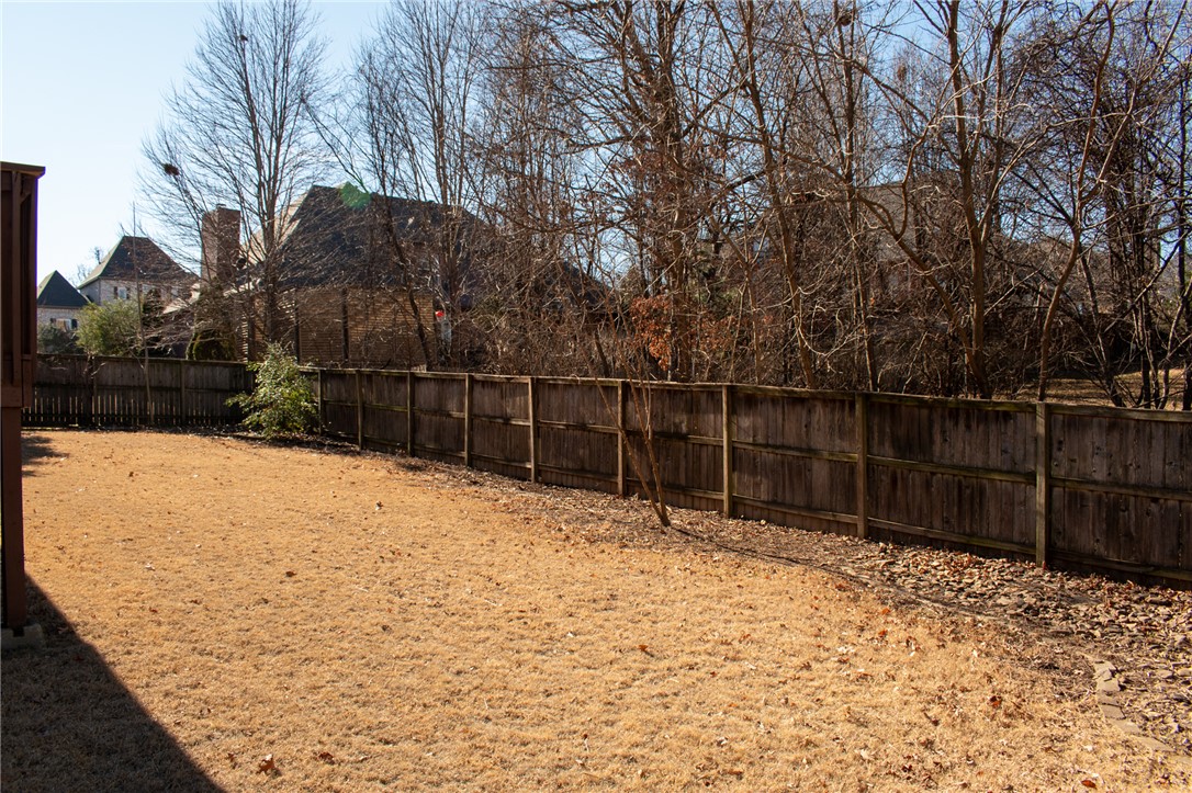 Pinnacle Gardens Sub Rogers - Residential Lease