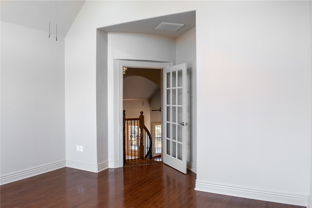 Pinnacle Gardens Sub Rogers - Residential Lease