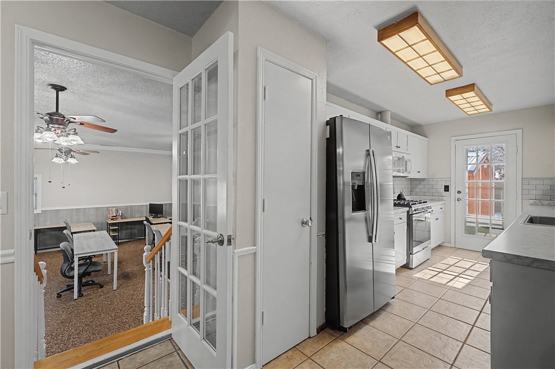 33-20-30-BENTONVILLE - Residential