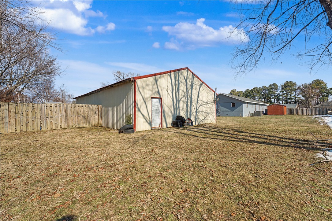 33-20-30-BENTONVILLE - Residential