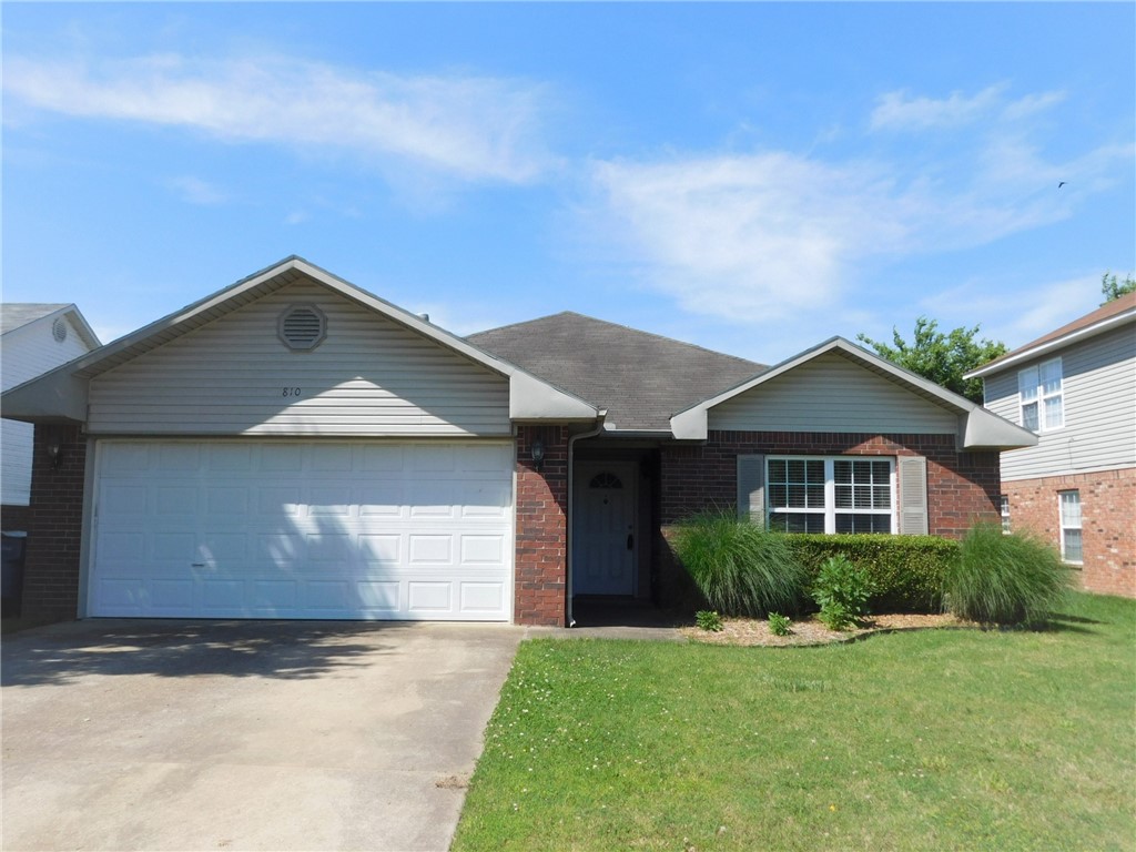 Close to trails. Nice, split 3 bedroom, 2 bath home. Open living area. Walk in closet in primary. Gas range, pantry, granite counters in kitchen. Covered patio. Privacy fenced backyard. No refrigerator, washer or dryer provided. No smoking, cats or big dogs. Small dogs negotiable with a non refundable $250 per pet fee and $25/month. Minimum one year lease. Agent owned.