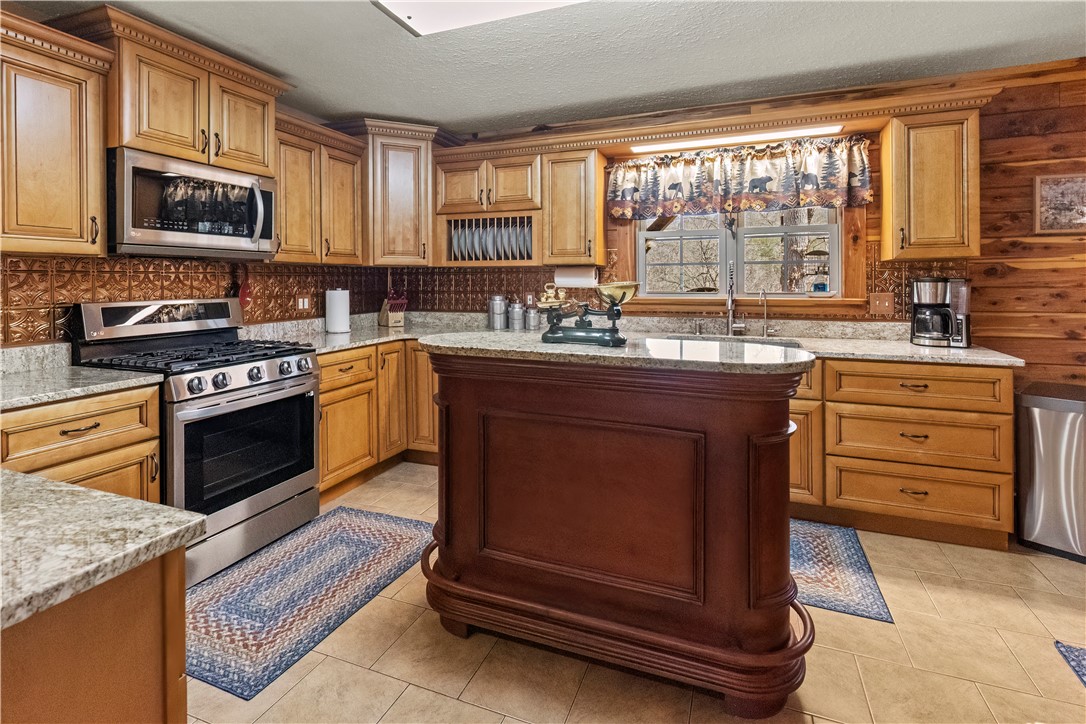 Clear Creek Acres - Residential