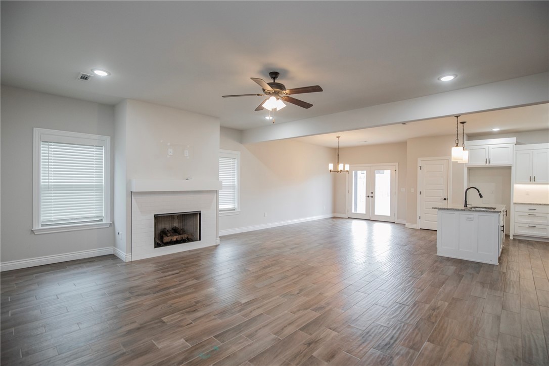 Rustic Flats - Residential Lease