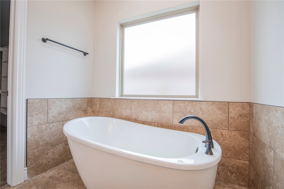 Rustic Flats - Residential Lease