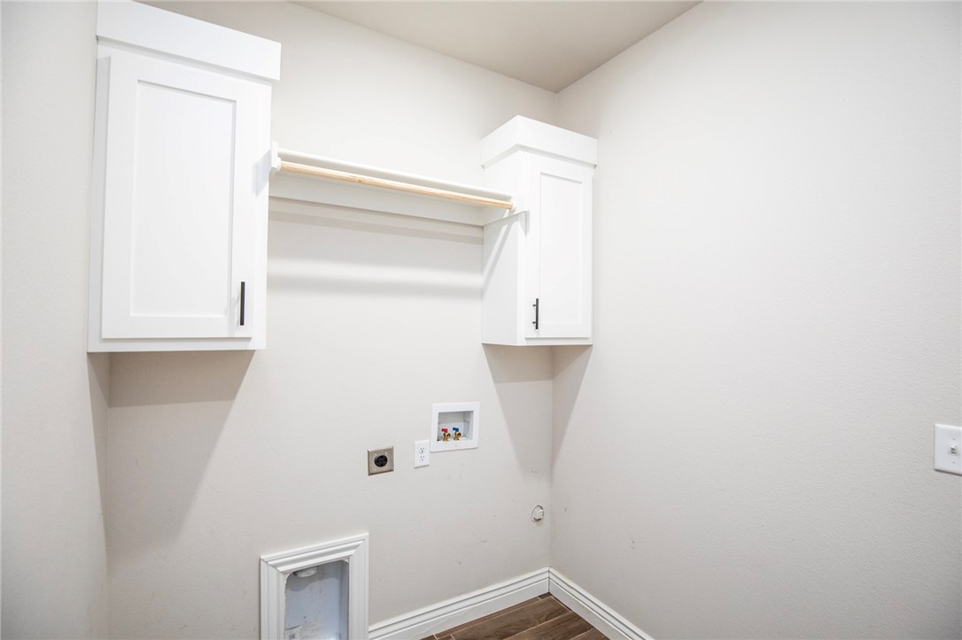 Rustic Flats - Residential Lease