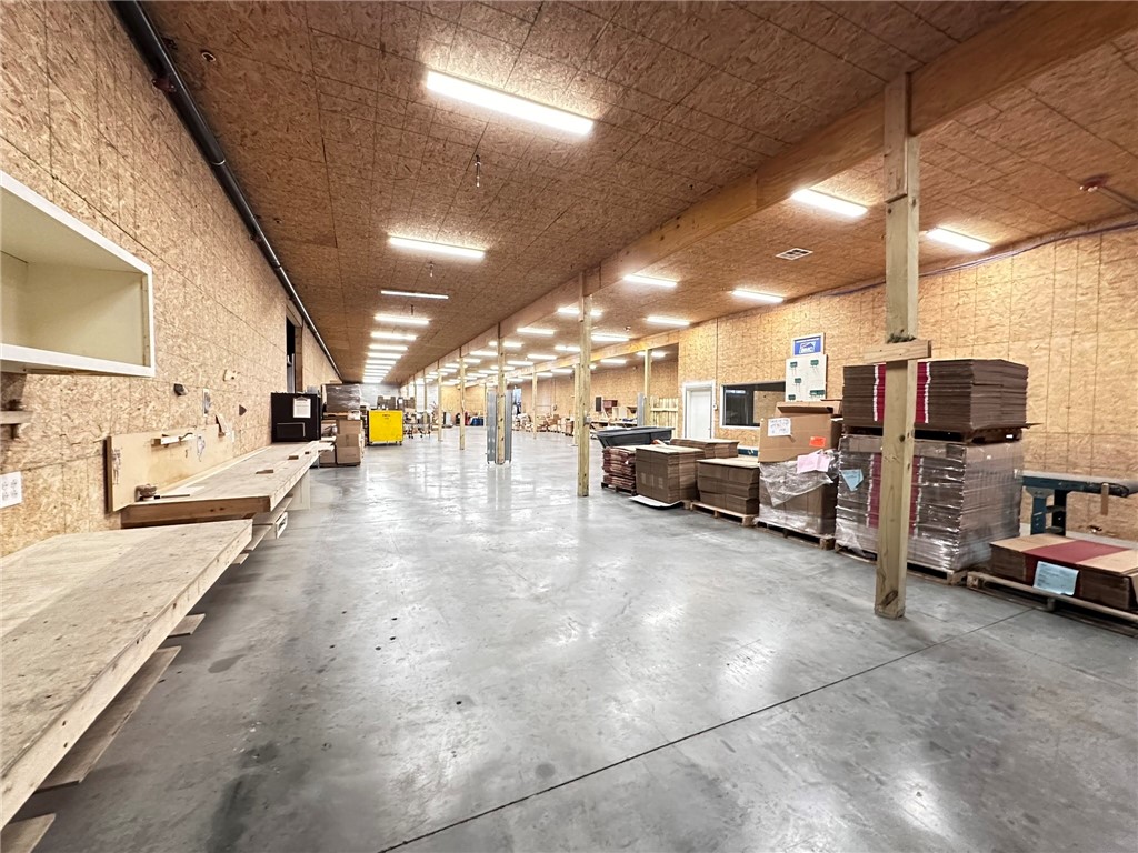 Lowell Indust Park Lowell - Commercial Lease