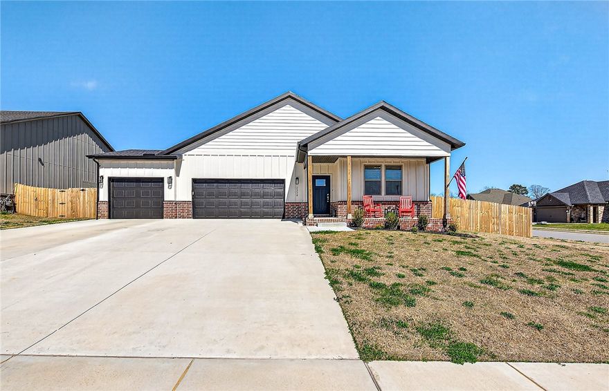 Welcome to Sedona Rose in Pea Ridge, ideally located near Pea Ridge High School, local walking trails, and just 15 minutes from downtown Bentonville and all Northwest Arkansas has to offer. The popular Aurora floor plan features 3 bedrooms, 2.5 bathrooms, and a thoughtfully designed layout perfect for modern living. The kitchen showcases modern countertops, custom cabinetry, a wood vent hood over the gas range, and a large island ideal for entertaining and everyday meals. A dedicated mudroom adds functionality and organization. The spacious 3-car garage offers plenty of room for vehicles, storage, or a workshop. Enjoy comfortable living in a growing Pea Ridge community with convenient access to Bentonville amenities, schools, and outdoor recreation.