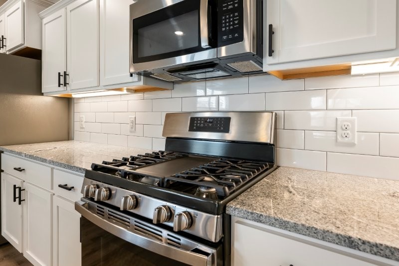 OSAGE HILLS SUB PH 1-BENTONVILLE - Residential