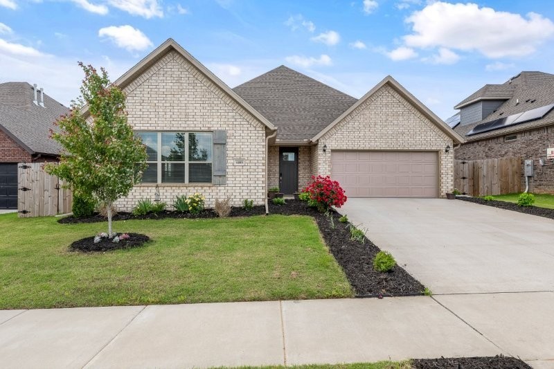 OSAGE HILLS SUB PH 1-BENTONVILLE - Residential